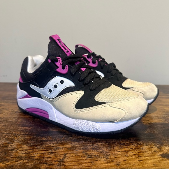 Saucony Grid 9000 Trainers - Picture 7 of 15
